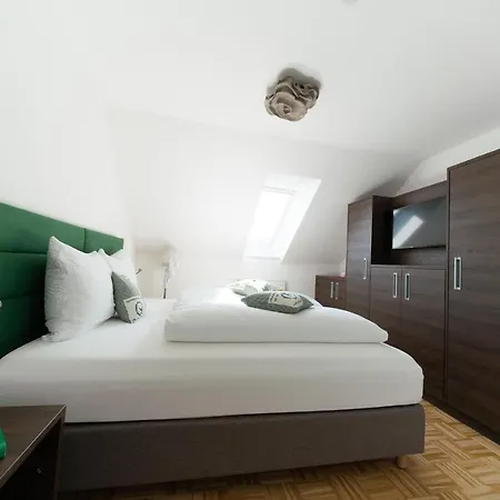 Apartment Zur Schmied'n *